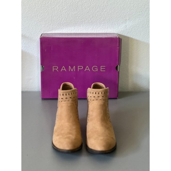 Rampage Shoes - Rampage Chuck Women’s Boots 8M Brown Taupe Fabric  Ankle Bootie Slip-On